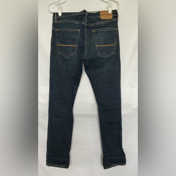 Abercrombie & Fitch Blue Jeans Classic Denim - Picture 2 of 9